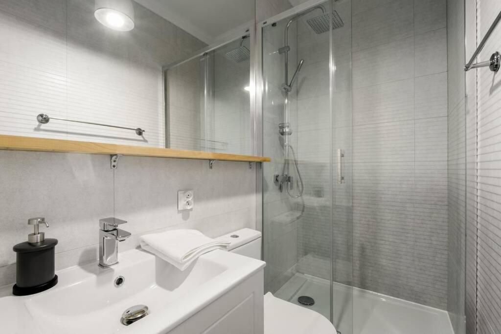 Апартаменти Lux Apartament W Centrum, Plac Konstytucji, Klimatyzacja, Widokowy Варшава Екстер'єр фото